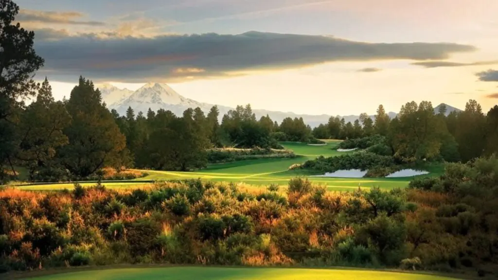 Bend Oregon Golf Destination