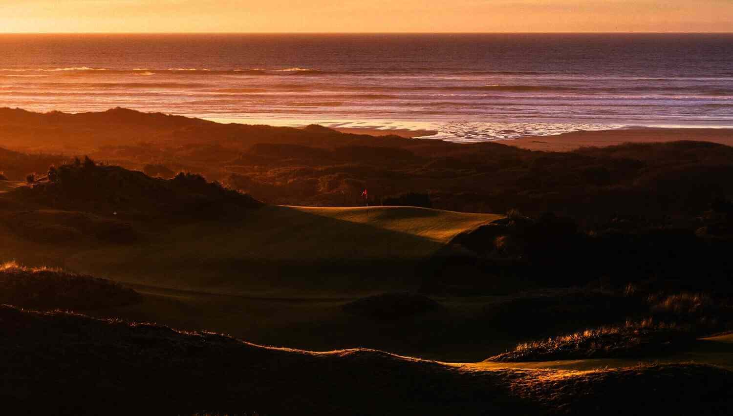 Bandon Preserve short-course greens and dunes at Bandon Dunes Golf Resort